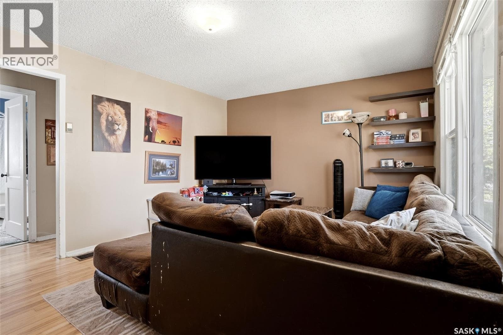 1763 Royal STREET — photo 5