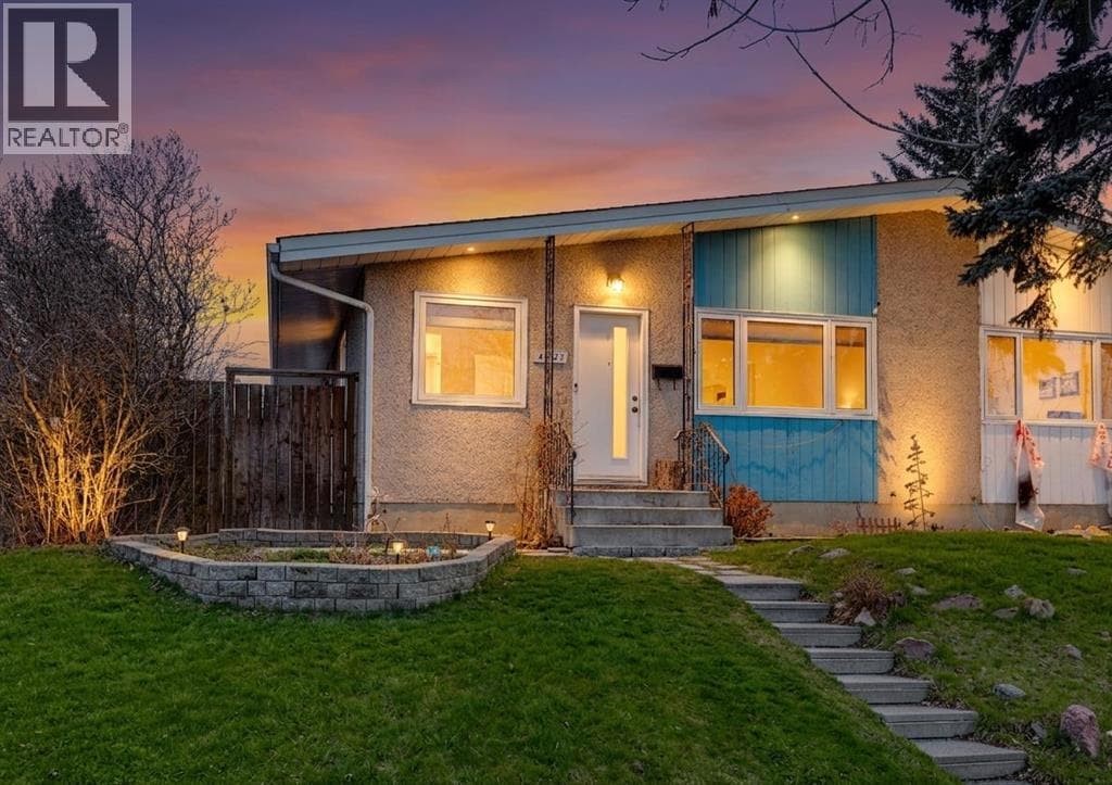 4721 Edmonton Trail NE