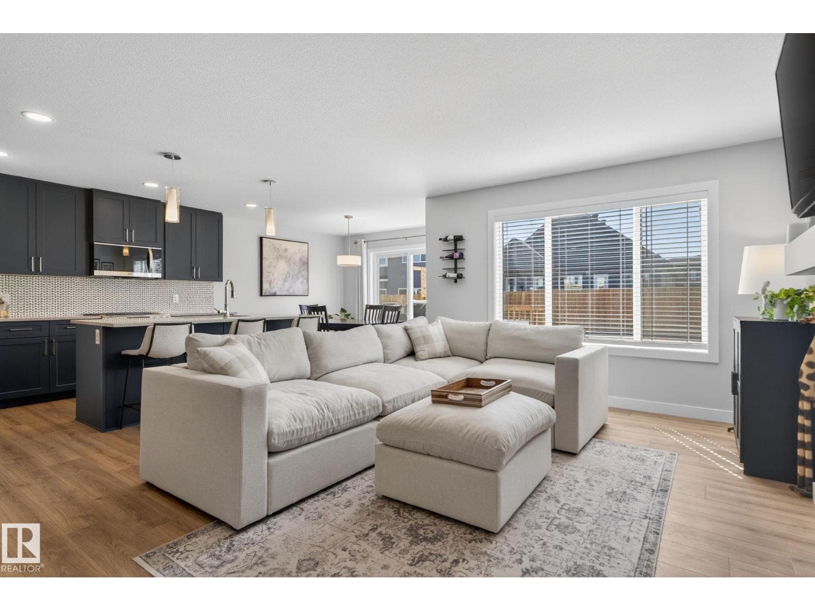 77 PENN PL — photo 5