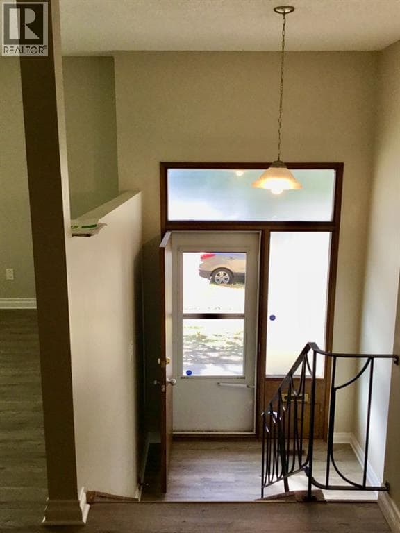 4824 Varsity Drive NW — photo 2
