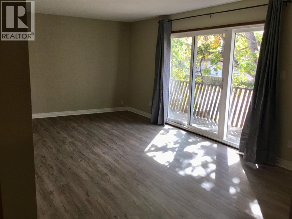 4824 Varsity Drive NW — photo 3