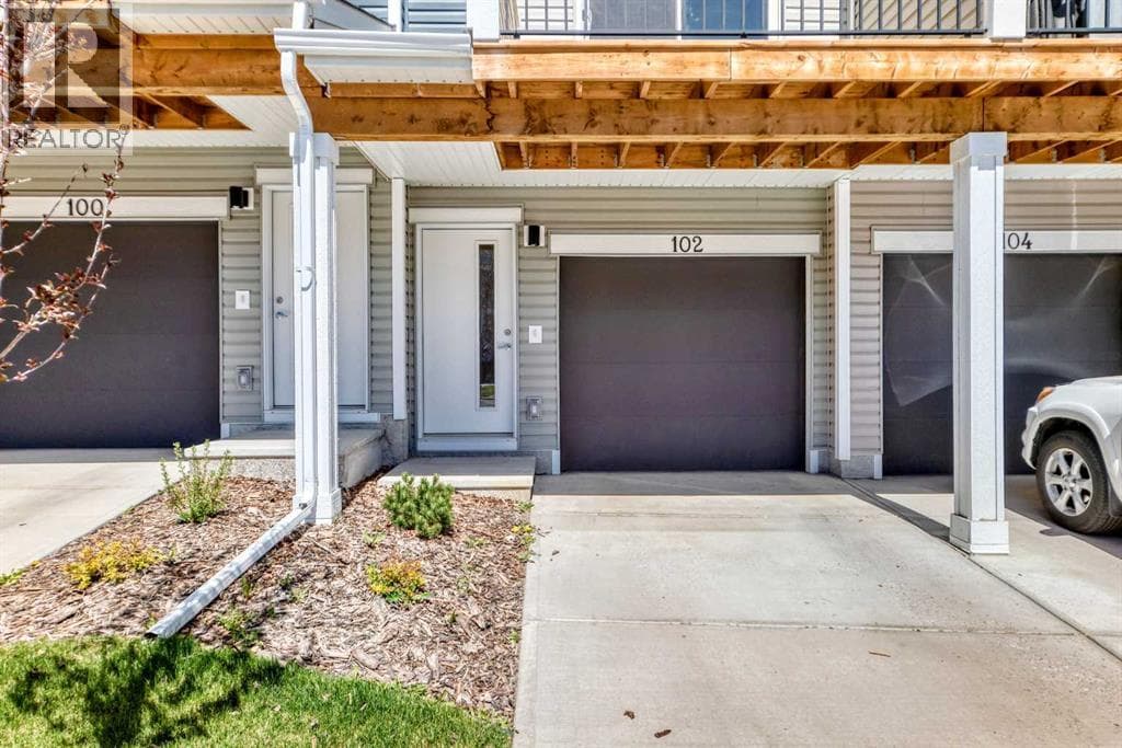 102 Tuscany Summit Square NW — photo 3