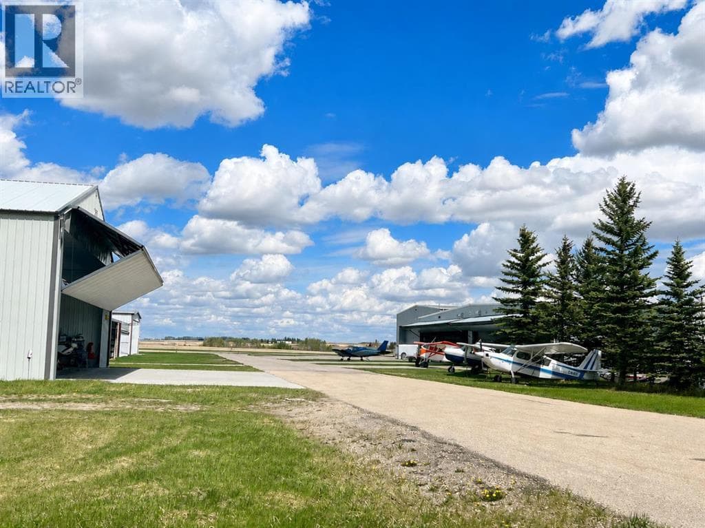 107, 1436 Township Road 320