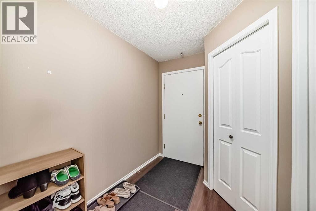 119, 6000 Somervale Court SW — photo 4