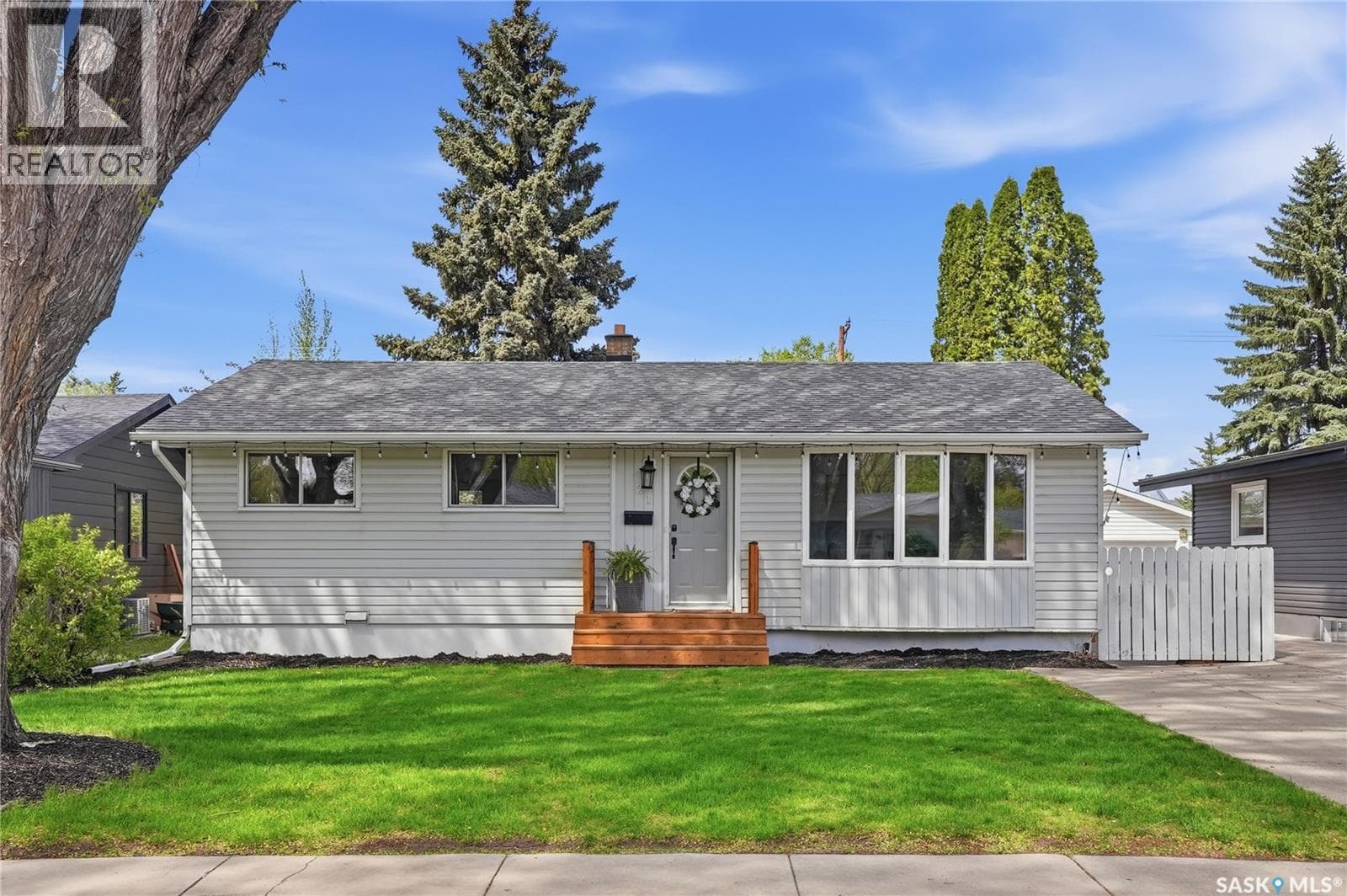 21 Potter CRESCENT