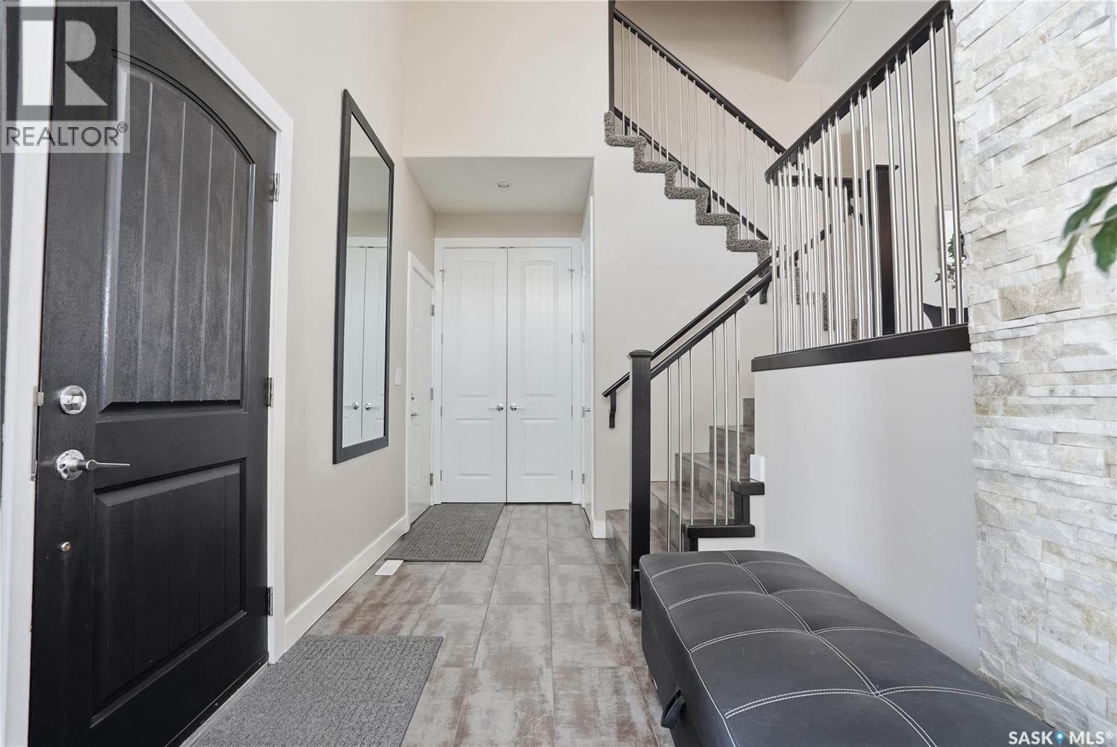 1807 Pohorecky CRESCENT — photo 4