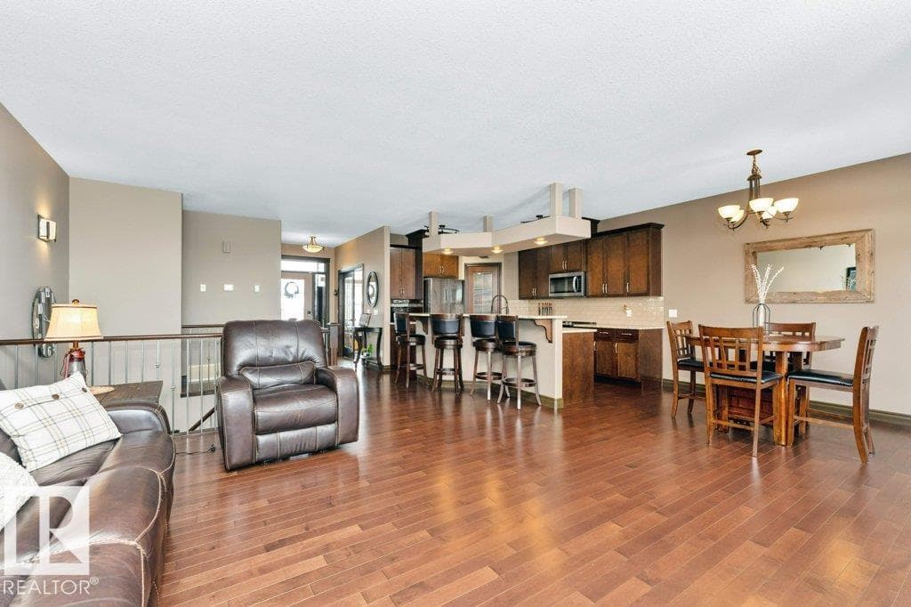 33 HILLCREST PT — photo 4