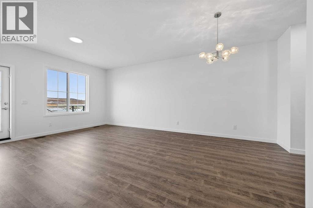 56 Creekside Drive SW — photo 3
