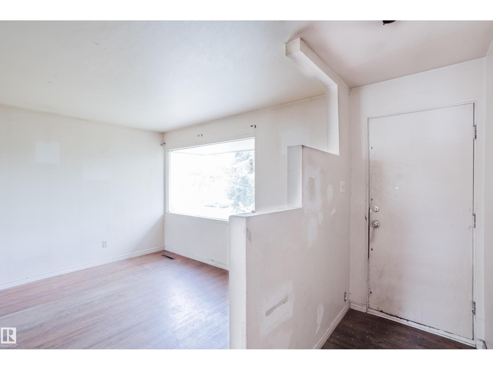 12236 131 ST NW — photo 3