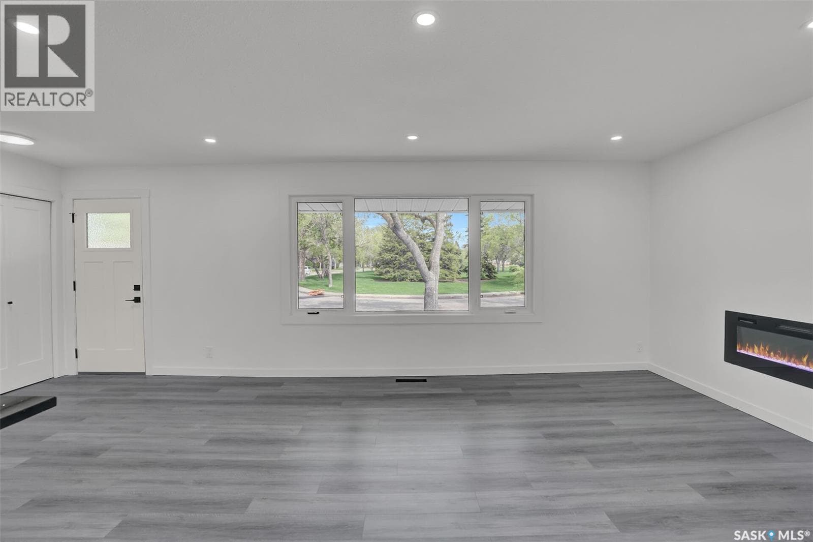 654 Aberdeen CRESCENT — photo 5