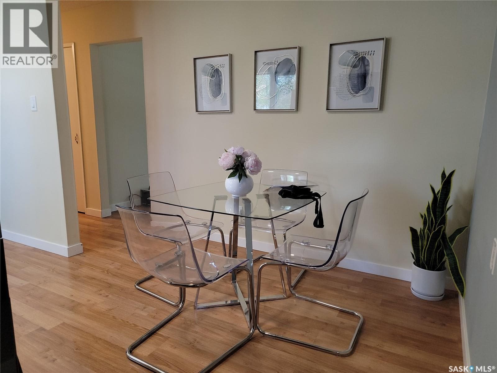 1621 GREIG AVENUE — photo 4