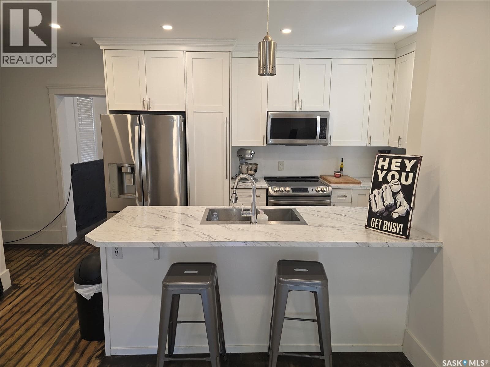 125 D AVENUE S — photo 3