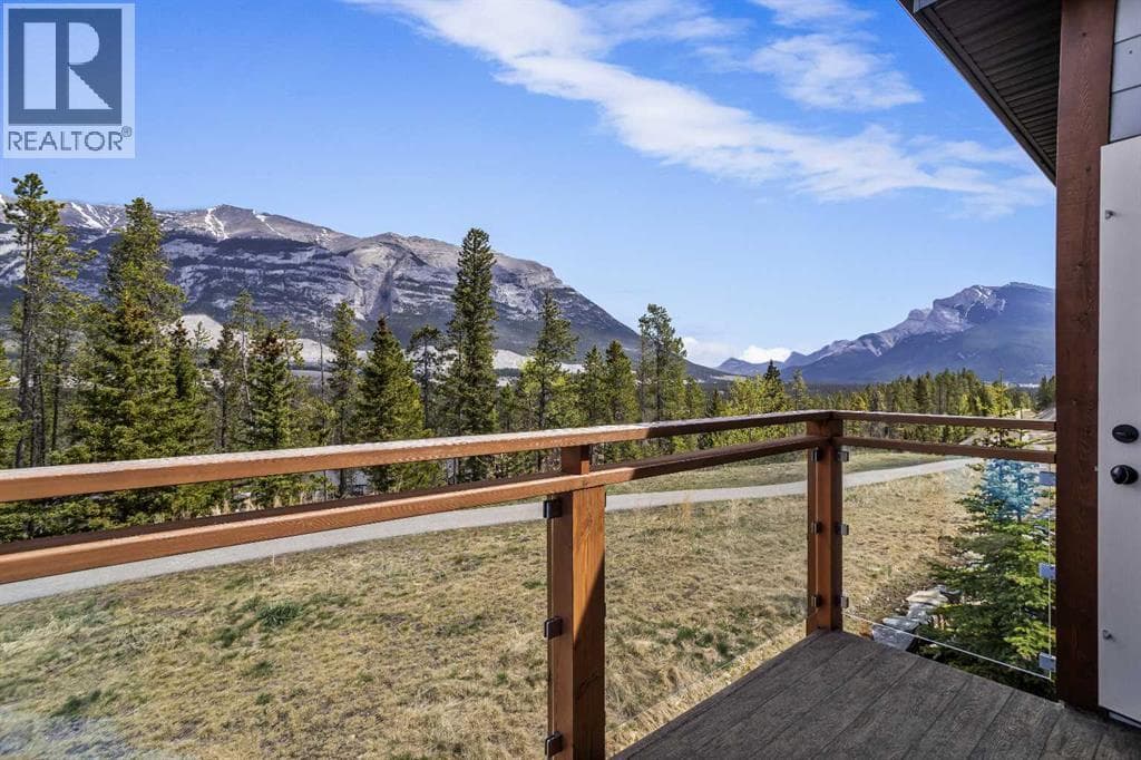 303, 102 Stewart Creek