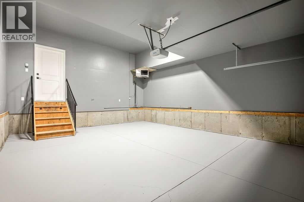 127 Creekstone Park SW — photo 2