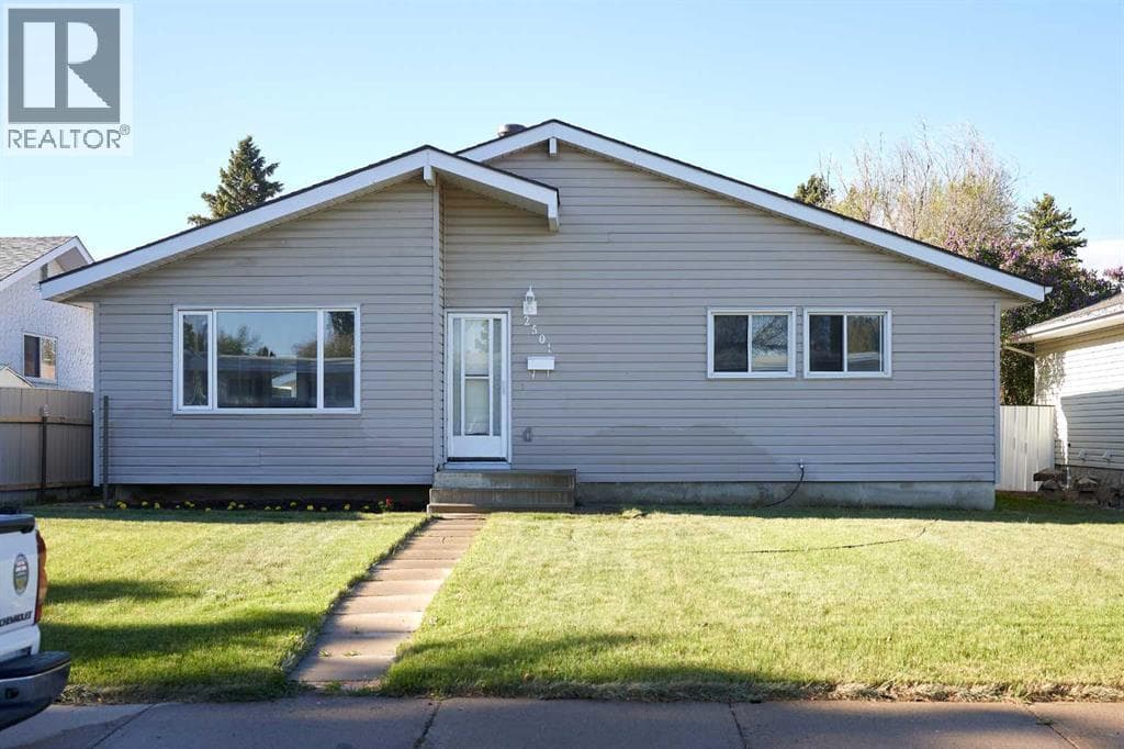 2501 13 Avenue N — photo 2