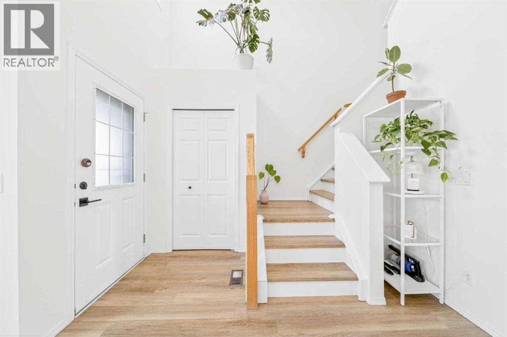 182 Covemeadow Close NE — photo 5