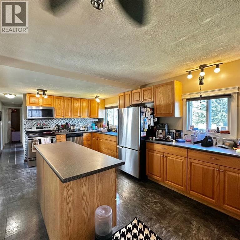 334 & 338, 14579 TWP RD 680 — photo 5