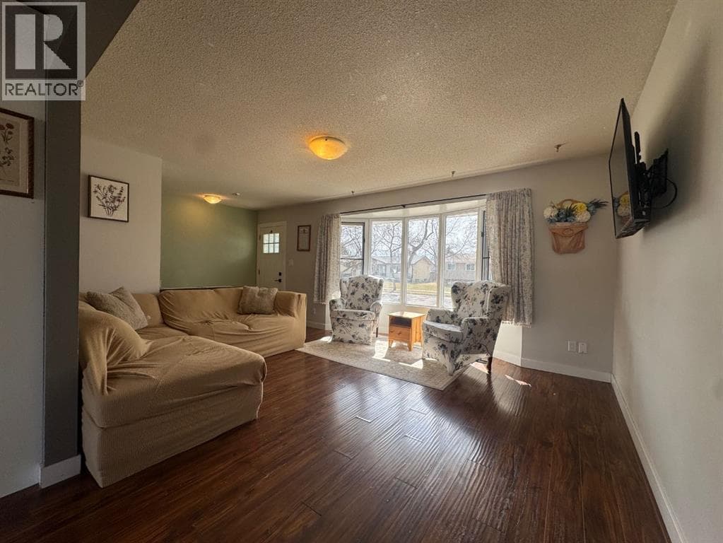 5718 Marler Drive — photo 3