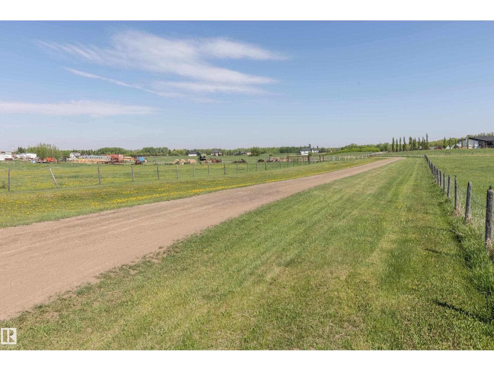 90 22111 TWP RD 510 — photo 4