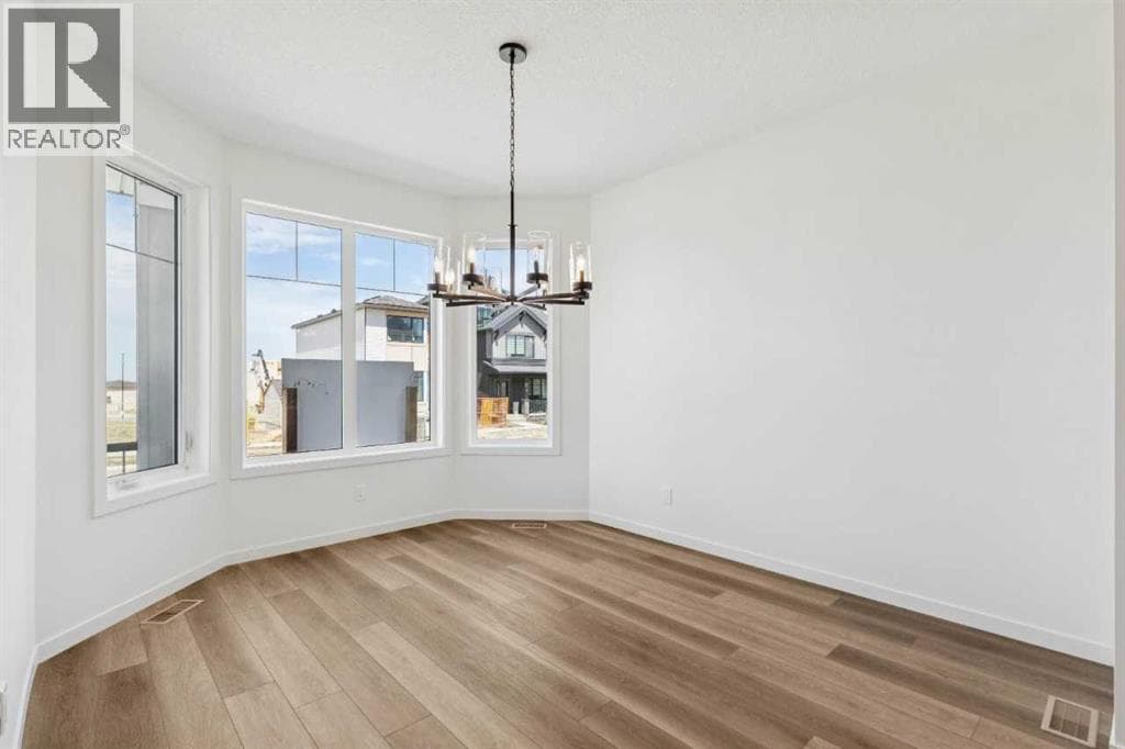 32 Bluerock Terrace SW — photo 5
