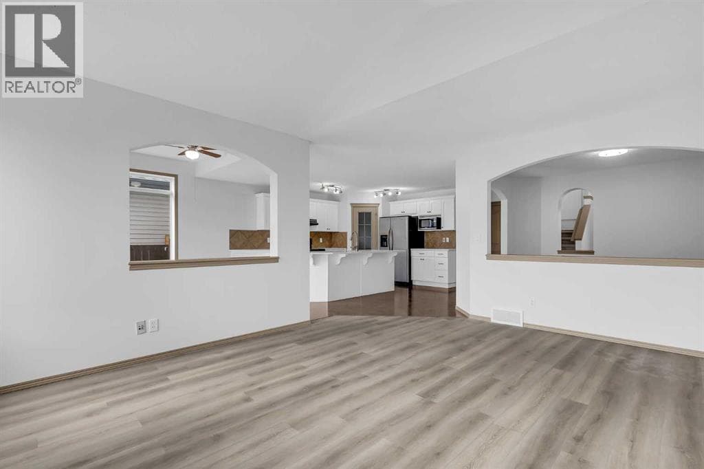 35 New Brighton Manor SE — photo 5