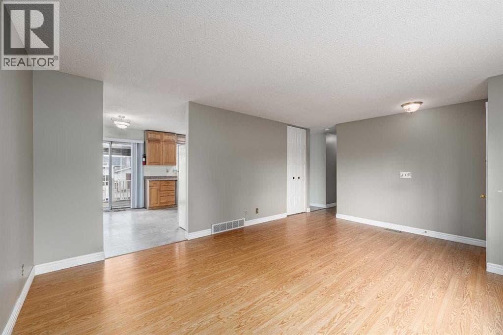 115 Ogden Way SE — photo 5