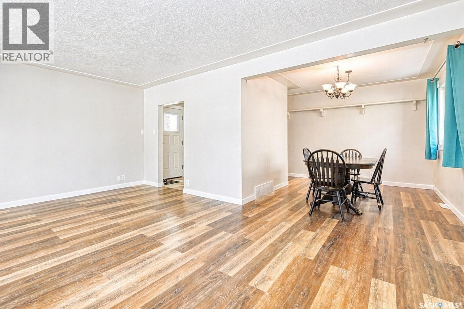 1321 Jubilee AVENUE — photo 4