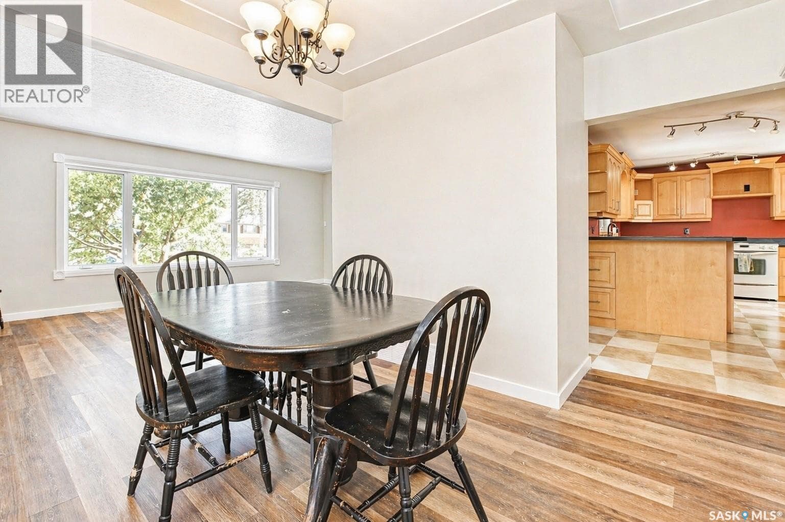 1321 Jubilee AVENUE — photo 5