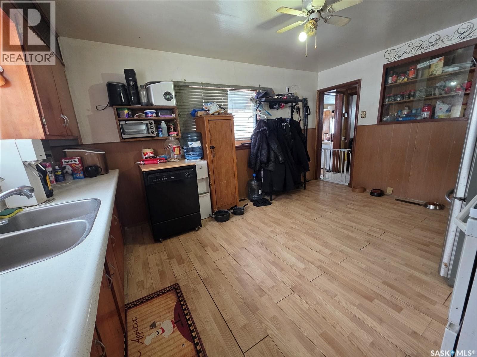 5460 Kings AVENUE — photo 4