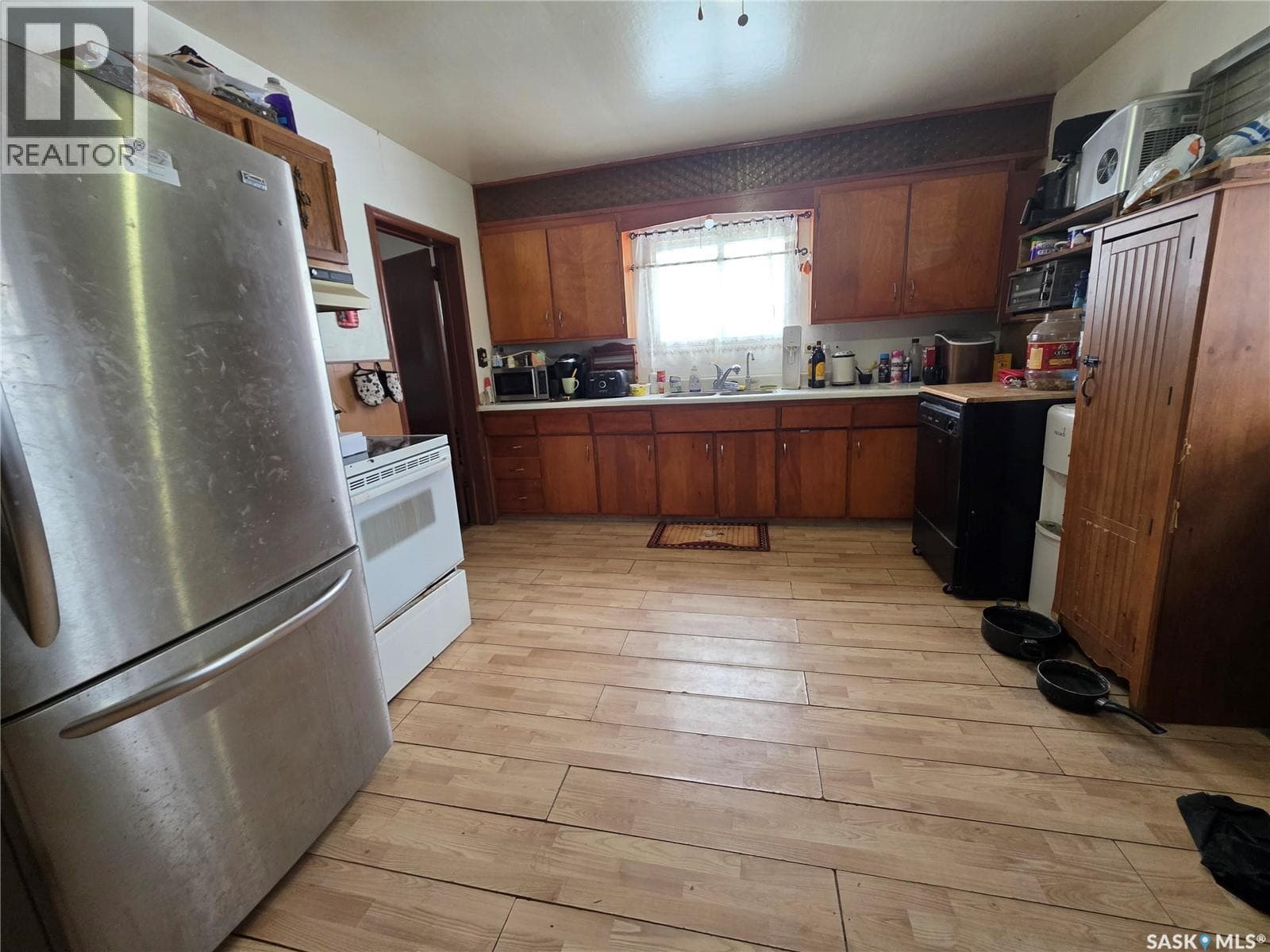 5460 Kings AVENUE — photo 2