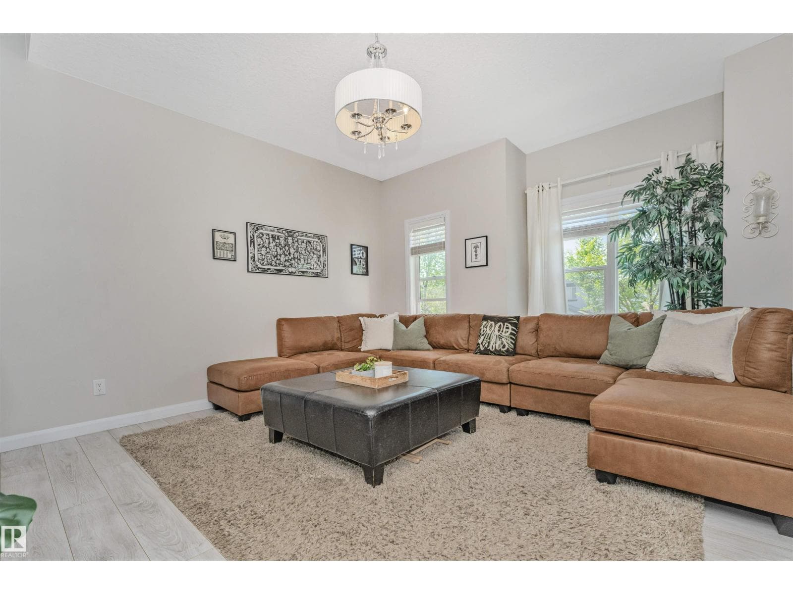 #43 3710 ALLAN DR SW — photo 2