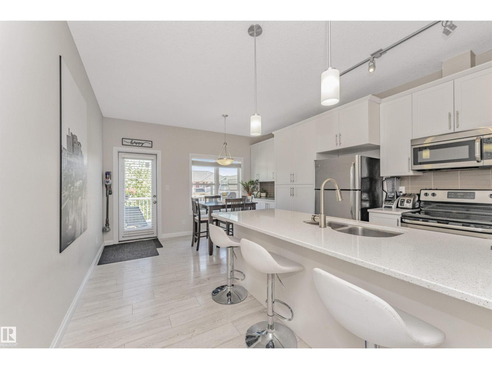 #43 3710 ALLAN DR SW — photo 3