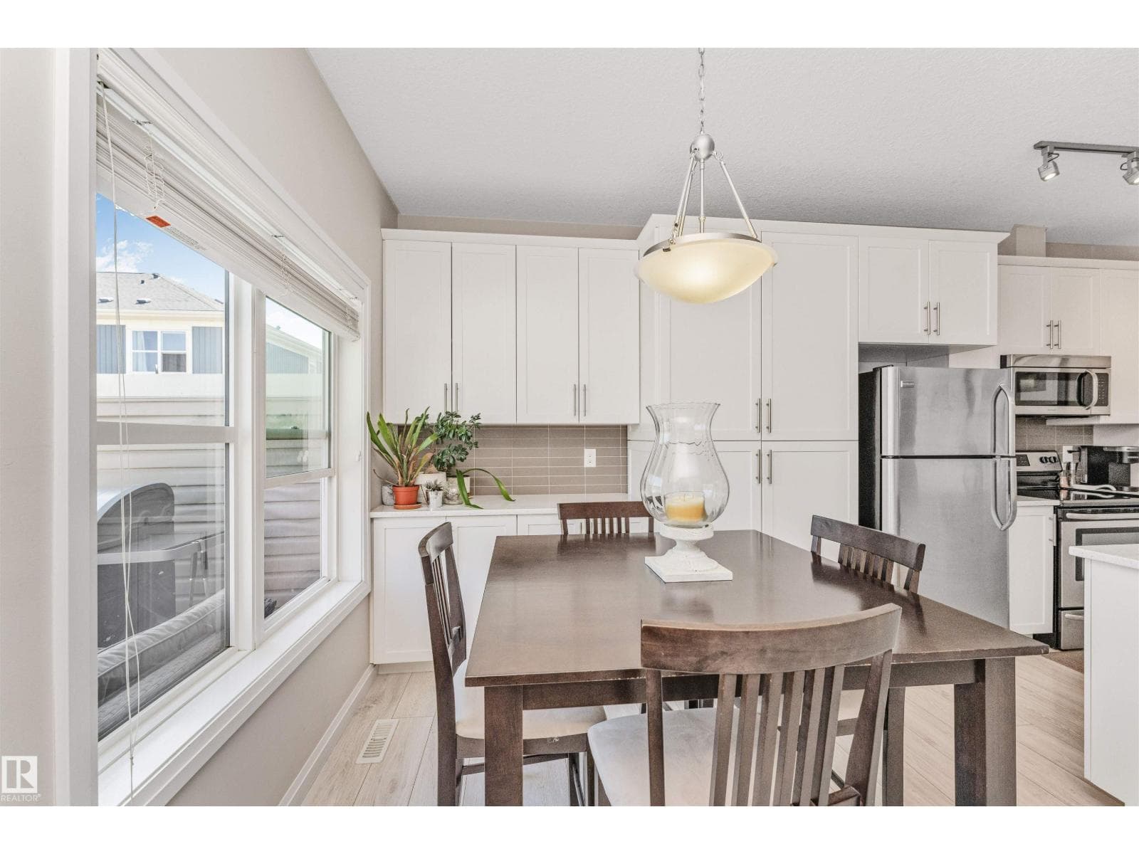 #43 3710 ALLAN DR SW — photo 4
