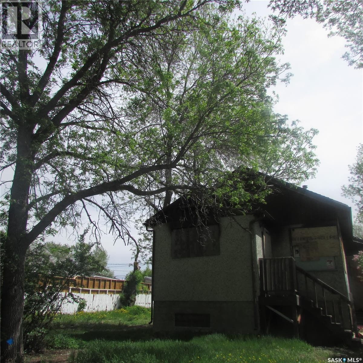 1051 Wascana STREET