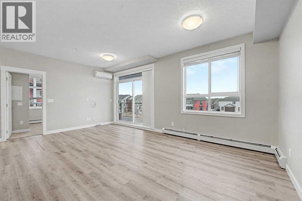 304, 10 WALGROVE Walk SE — photo 5