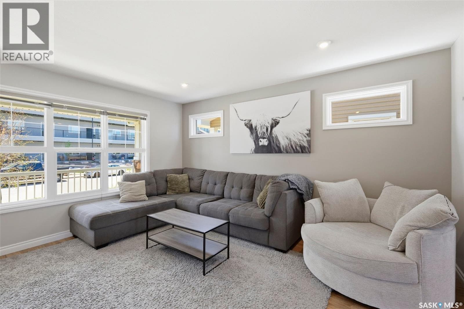 414 Maningas BEND — photo 4