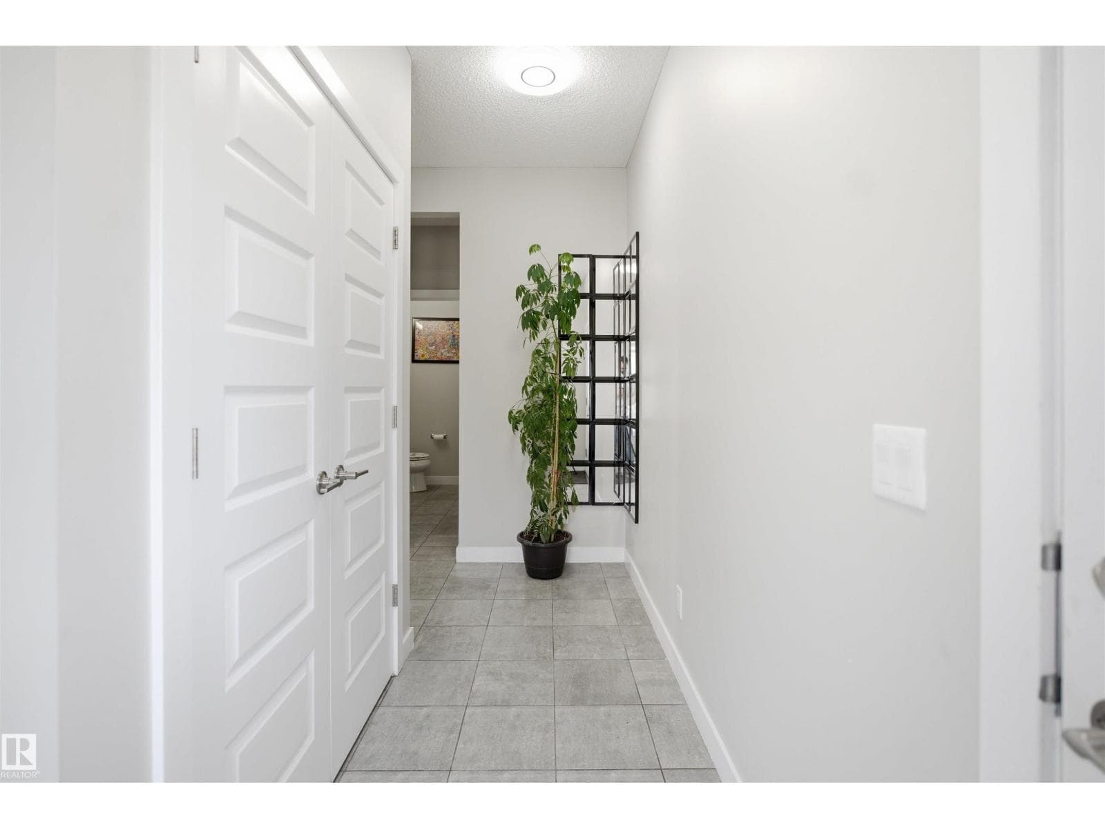 1234 DANIELS CR SW — photo 4