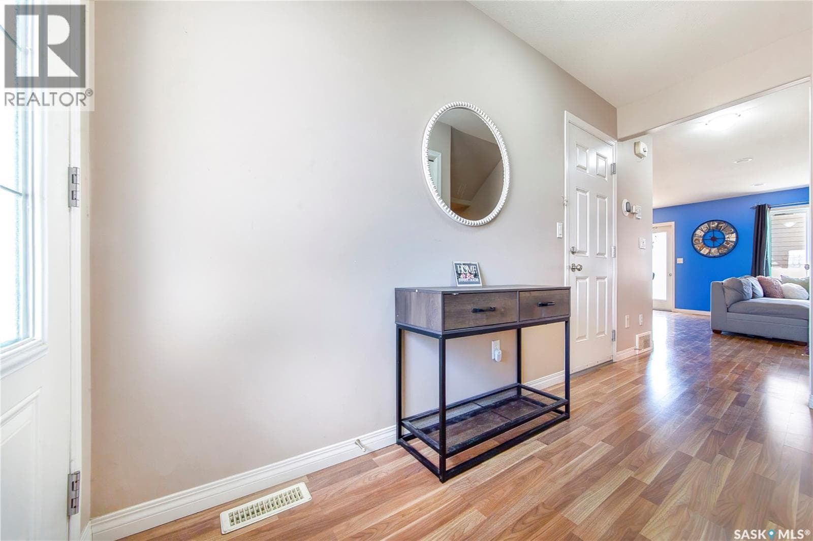 2 547 East Hampton BOULEVARD — photo 5