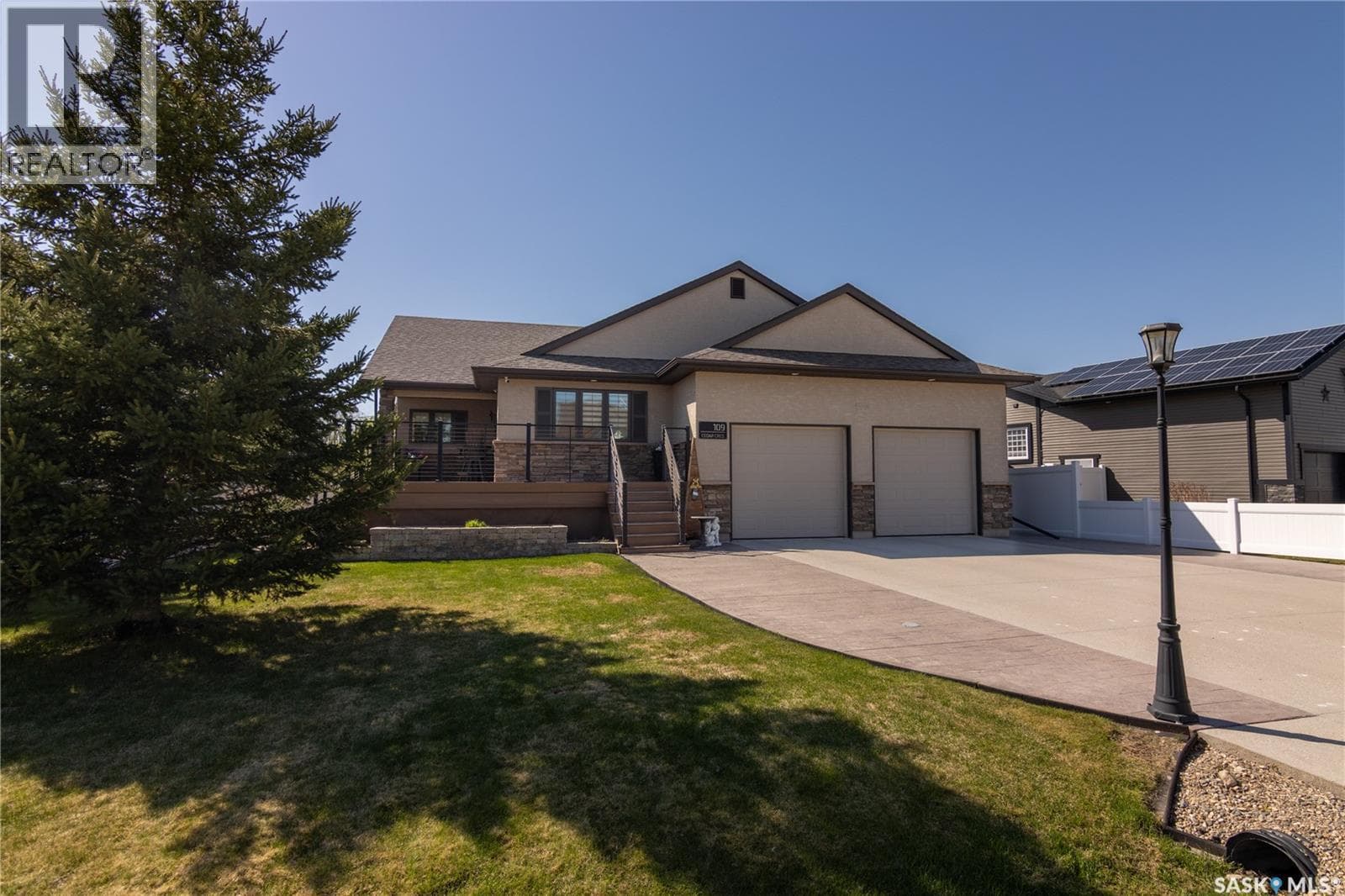 109 Cedar CRESCENT — photo 2