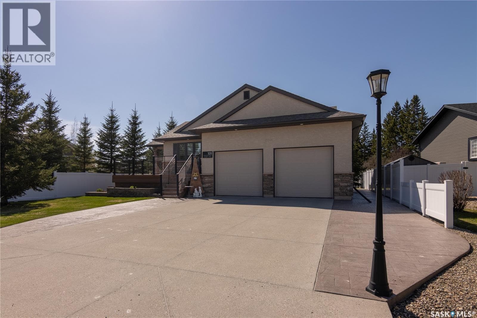 109 Cedar CRESCENT — photo 3