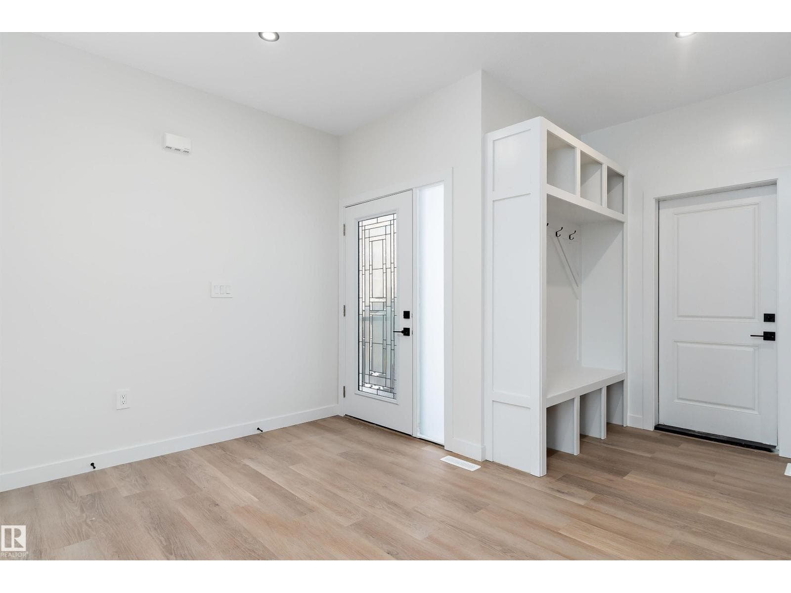 5 AXELWOOD CR — photo 5