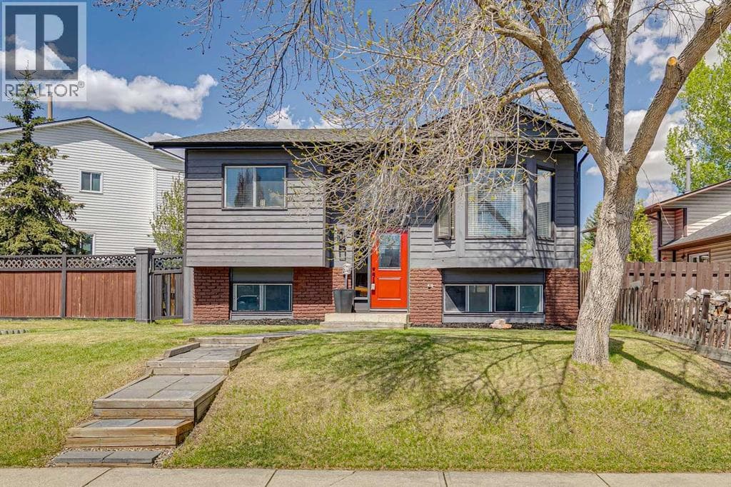 56 Riverbrook Road SE
