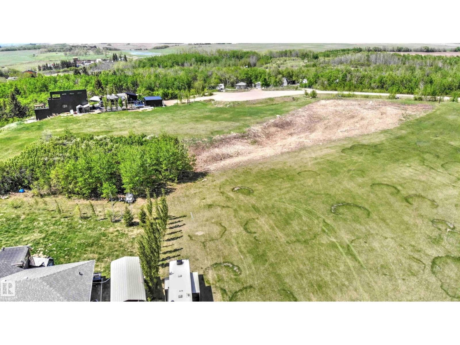 819 56316 RR 113 — photo 3