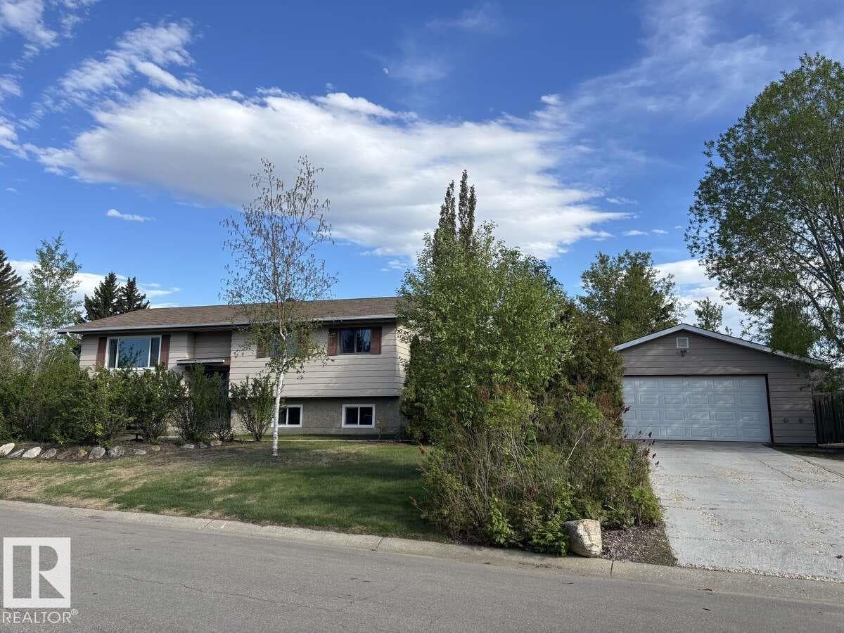 8009 97 AV — photo 3