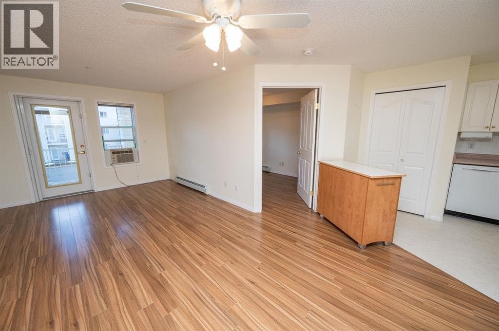 233, 56 Carroll Crescent — photo 5