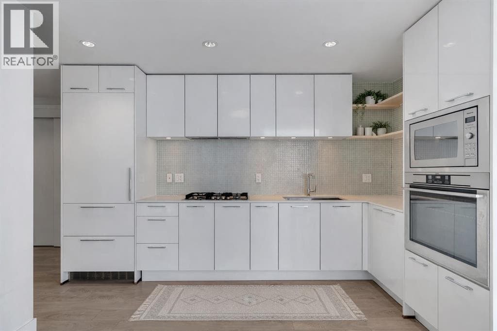 1808, 901 10 Avenue SW — photo 2