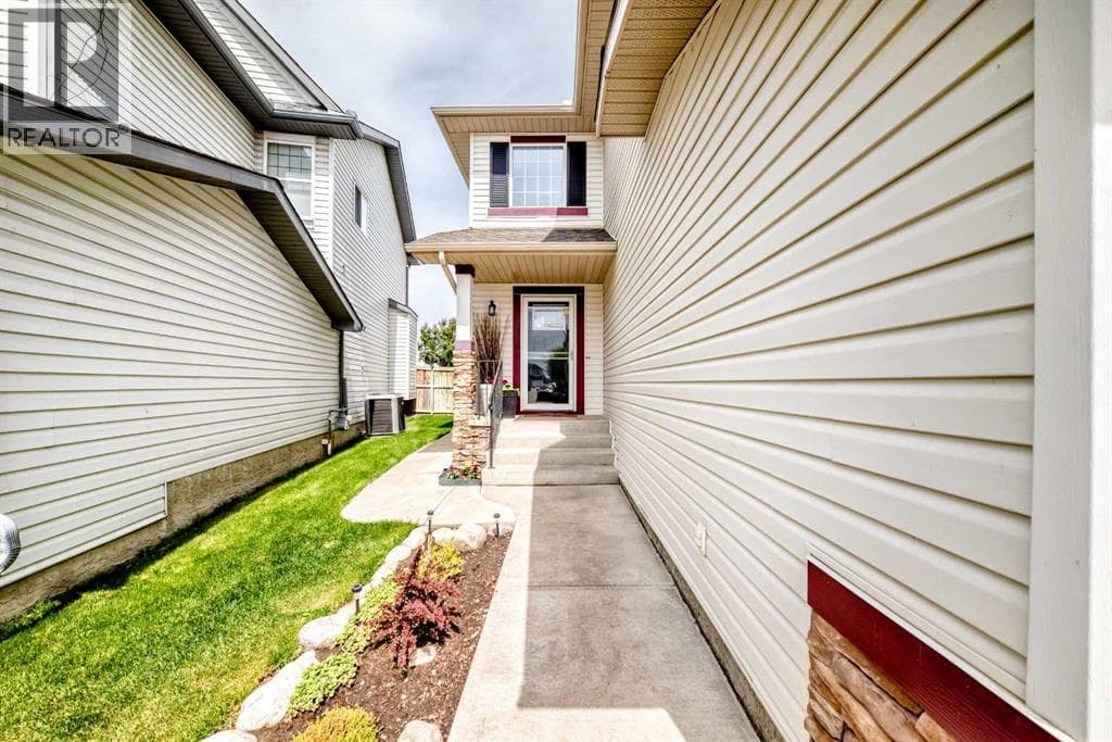 42 Chapalina Park Crescent SE — photo 3