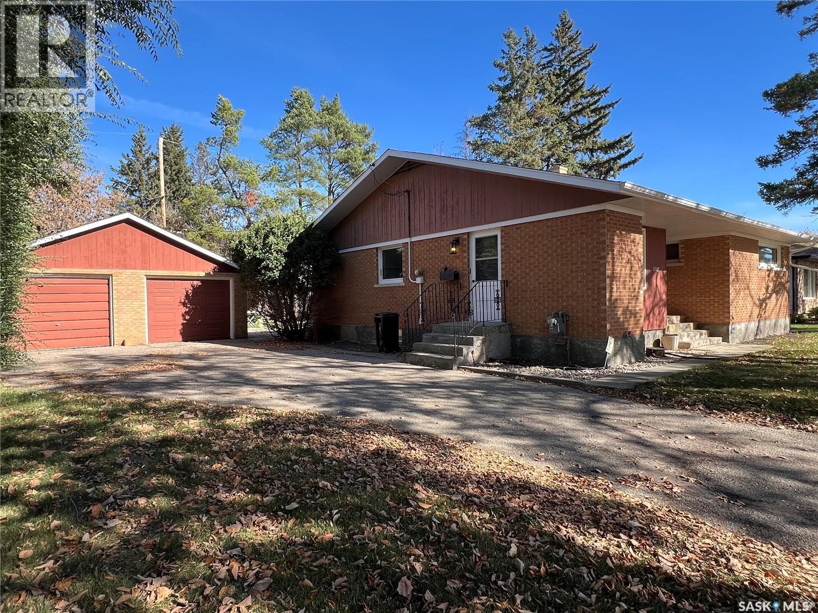 1118 Broadview ROAD — photo 3