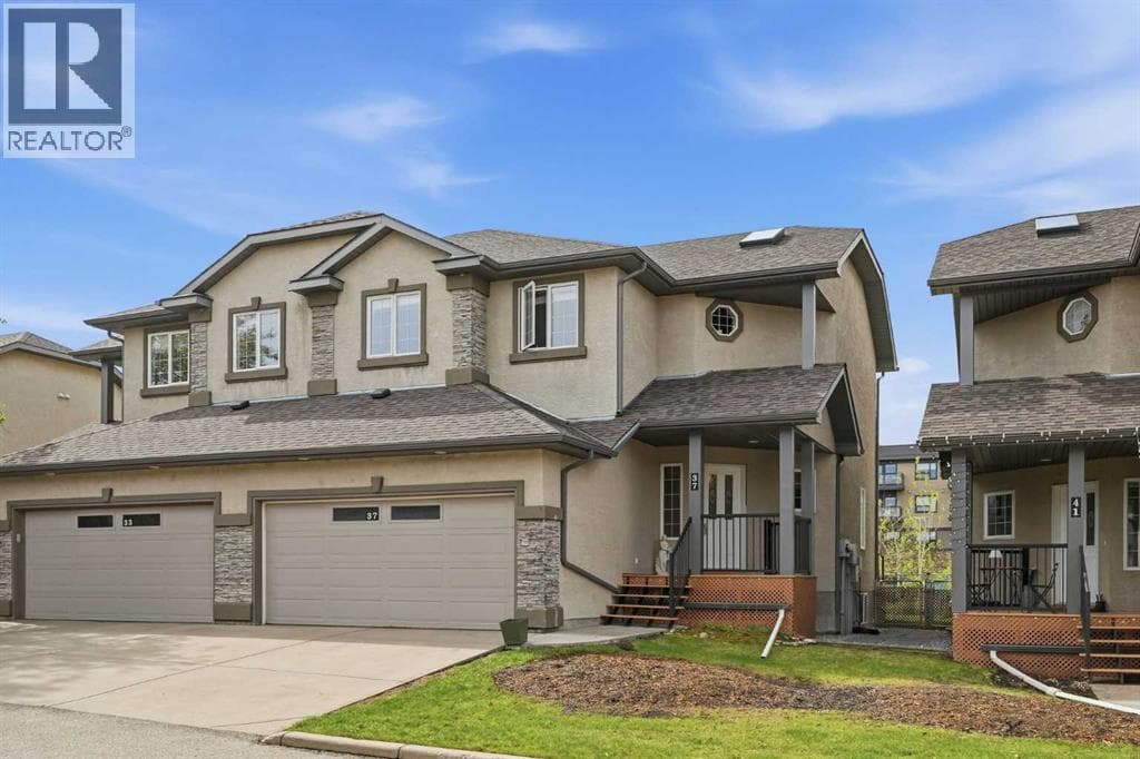 37 Prominence Park SW — photo 3