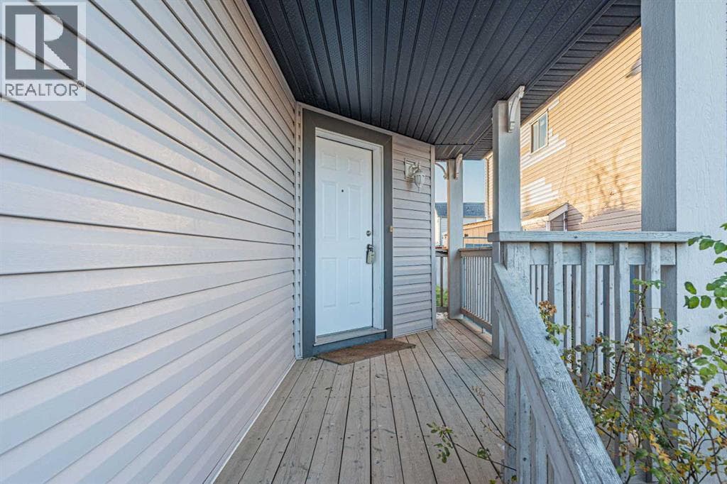 28 Martha's Meadow Place NE — photo 3